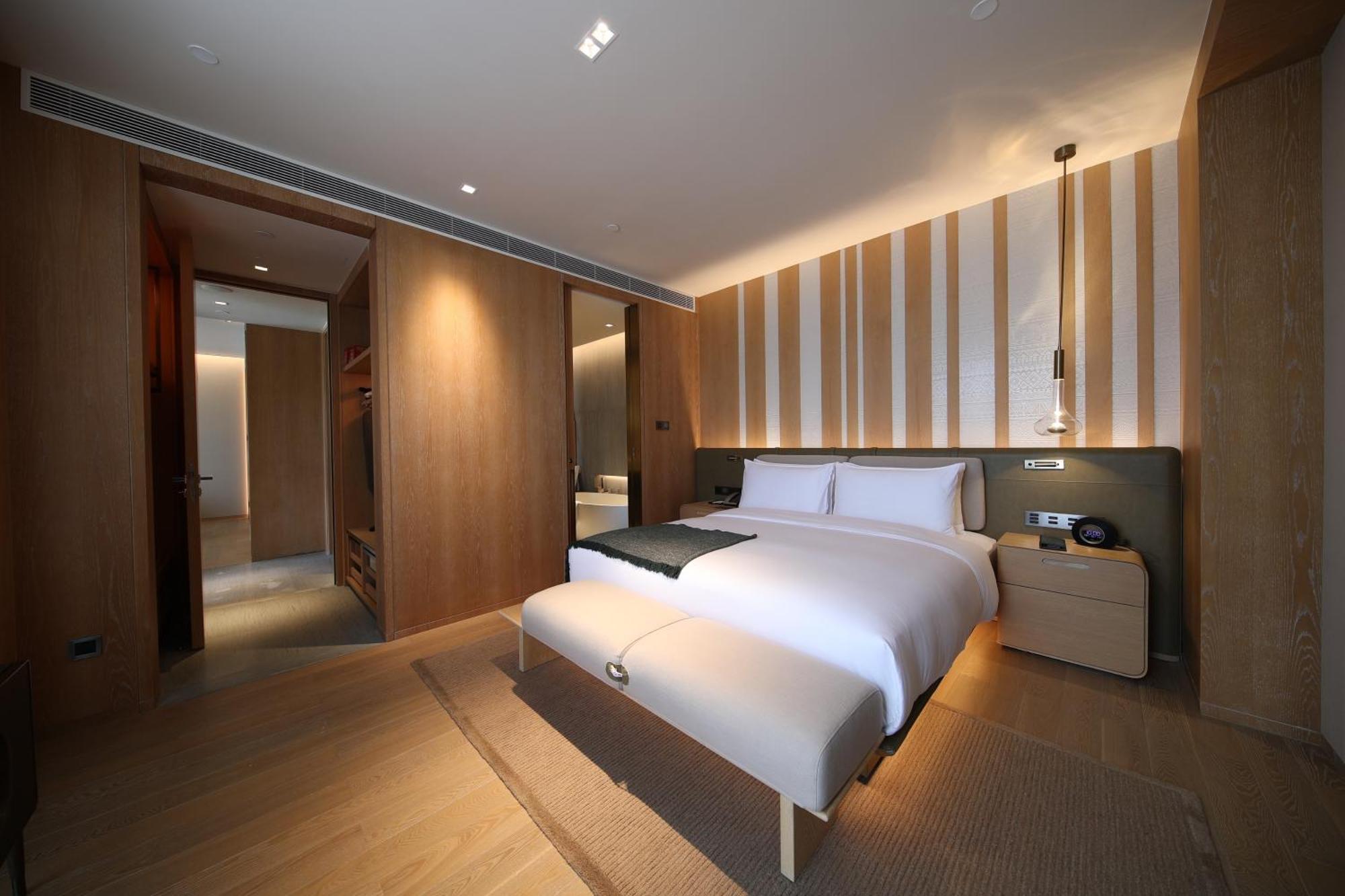 Joyze Hotel Xiamen, Curio Collection By Hilton Zewnętrze zdjęcie
