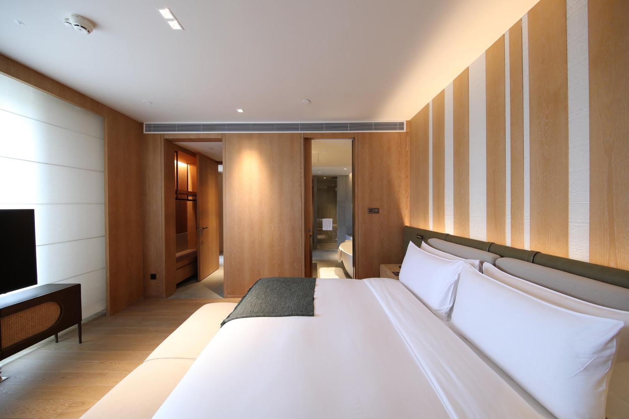 Joyze Hotel Xiamen, Curio Collection By Hilton Zewnętrze zdjęcie